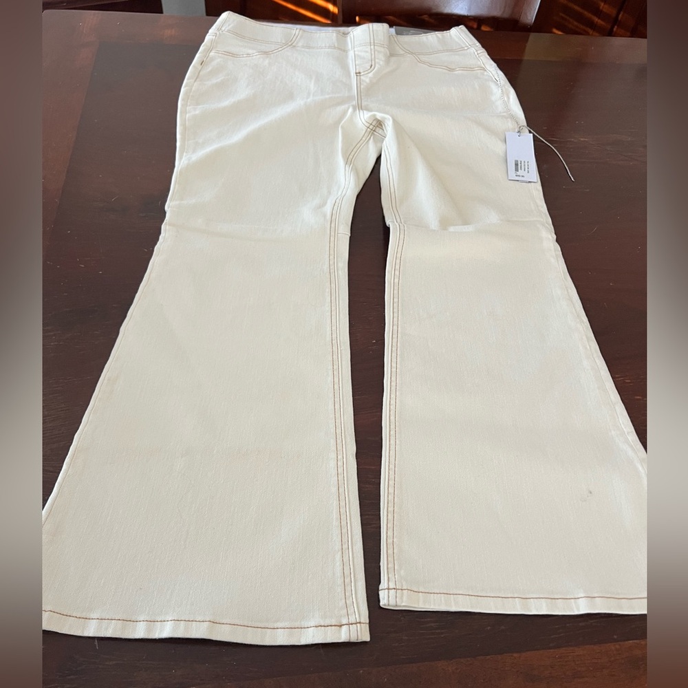Soft Surroundings Petite Flare Bootcut Women’s Cream Denim Trousers | PL